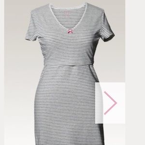 Nursing nightgown